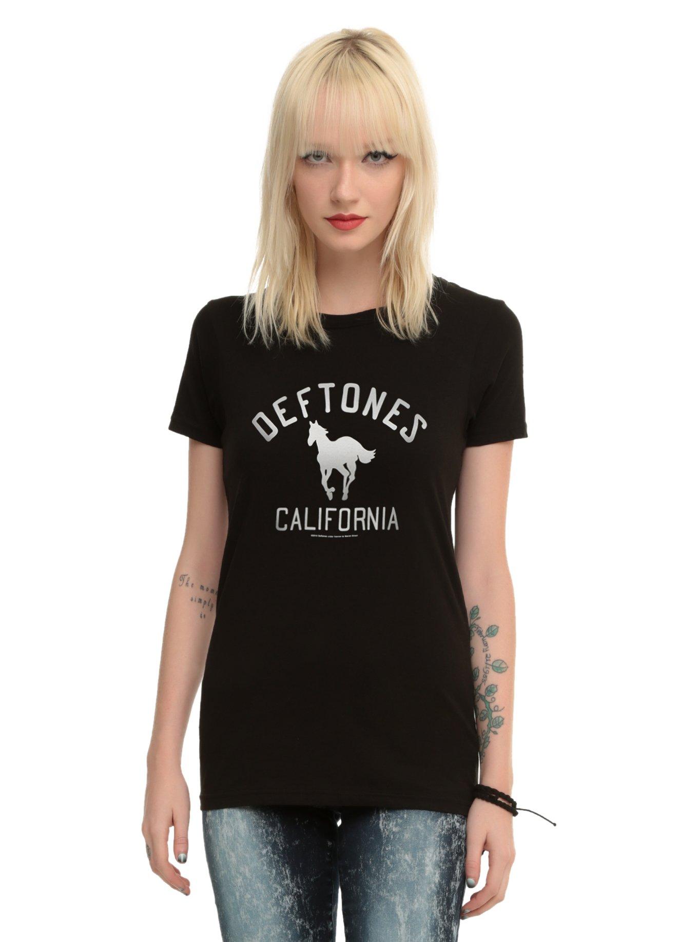 Deftones t clearance shirts hot topic