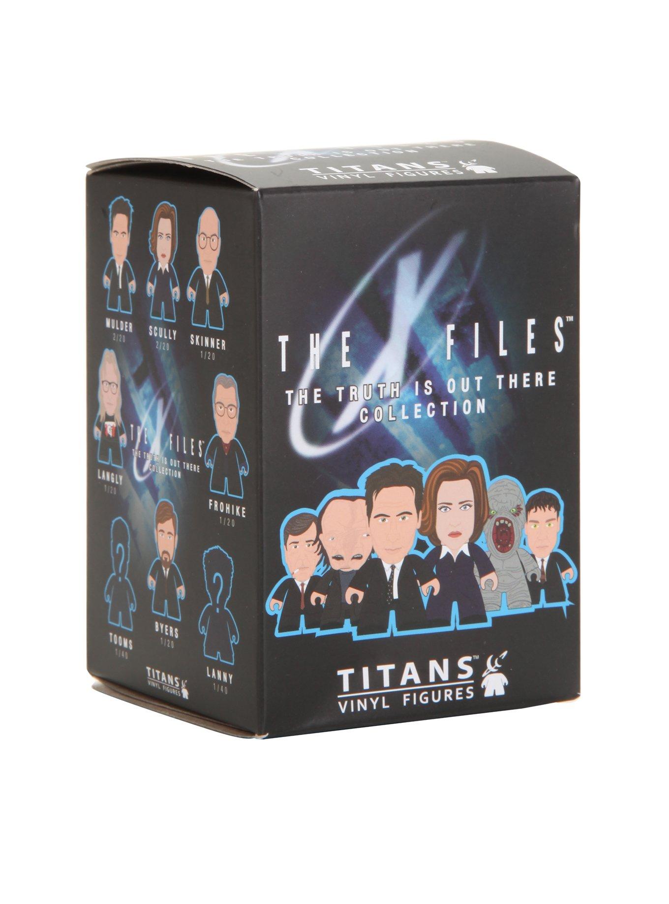 X-Files The Truth Is Out There Collection Titans Vinyl Figures Langly 1/20 