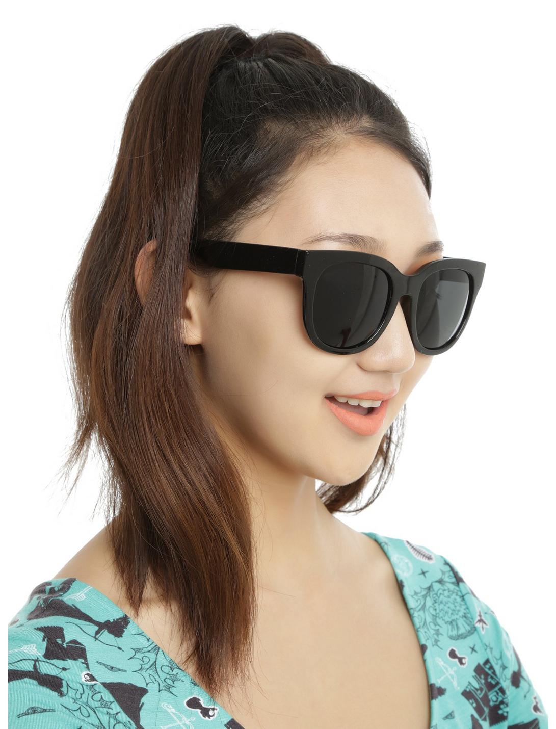 Black Thick Plastic Mod Sunglasses, , hi-res