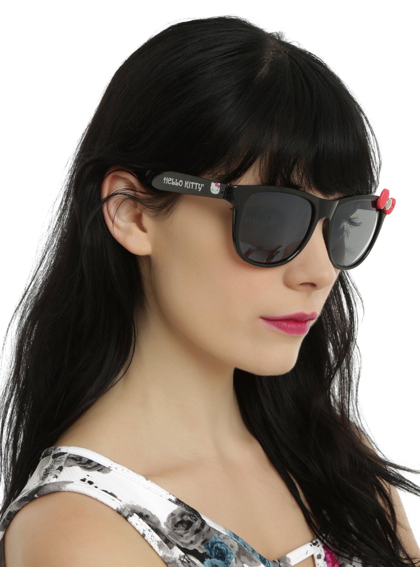 Hello Kitty Pink Bow Retro Sunglasses | Hot Topic display picture 1