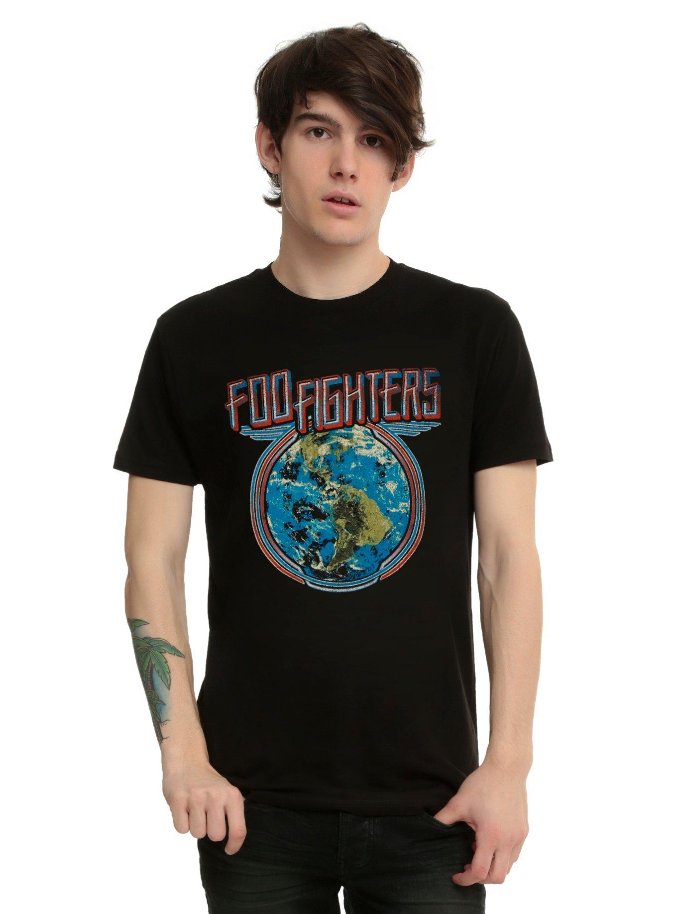 Foo Fighters Worldwide T-Shirt | Hot Topic, image size:1360x1836