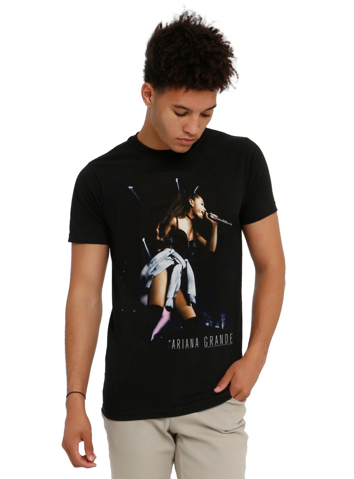 Cách Chọn Áo Ariana Grande T-Shirt Phù Hợp Với Phong Cách Của Bạn ...