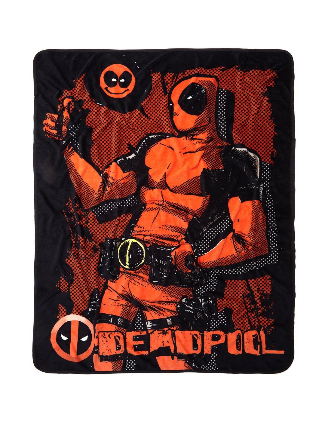 Marvel Deadpool Smile Throw Blanket, , hi-res