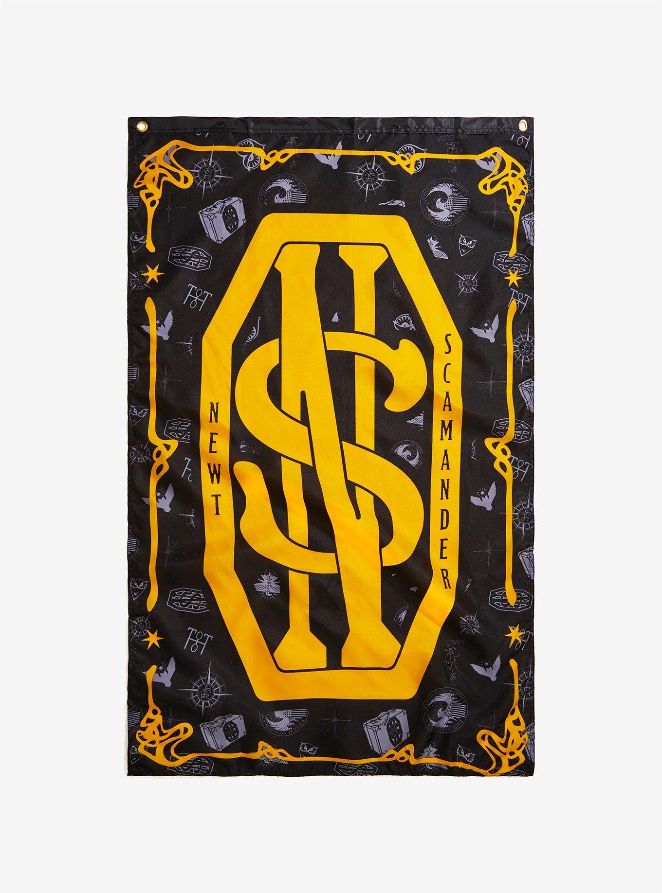 Fantastic Beasts And Where To Find Them Newt Scamander Banner, , hi-res