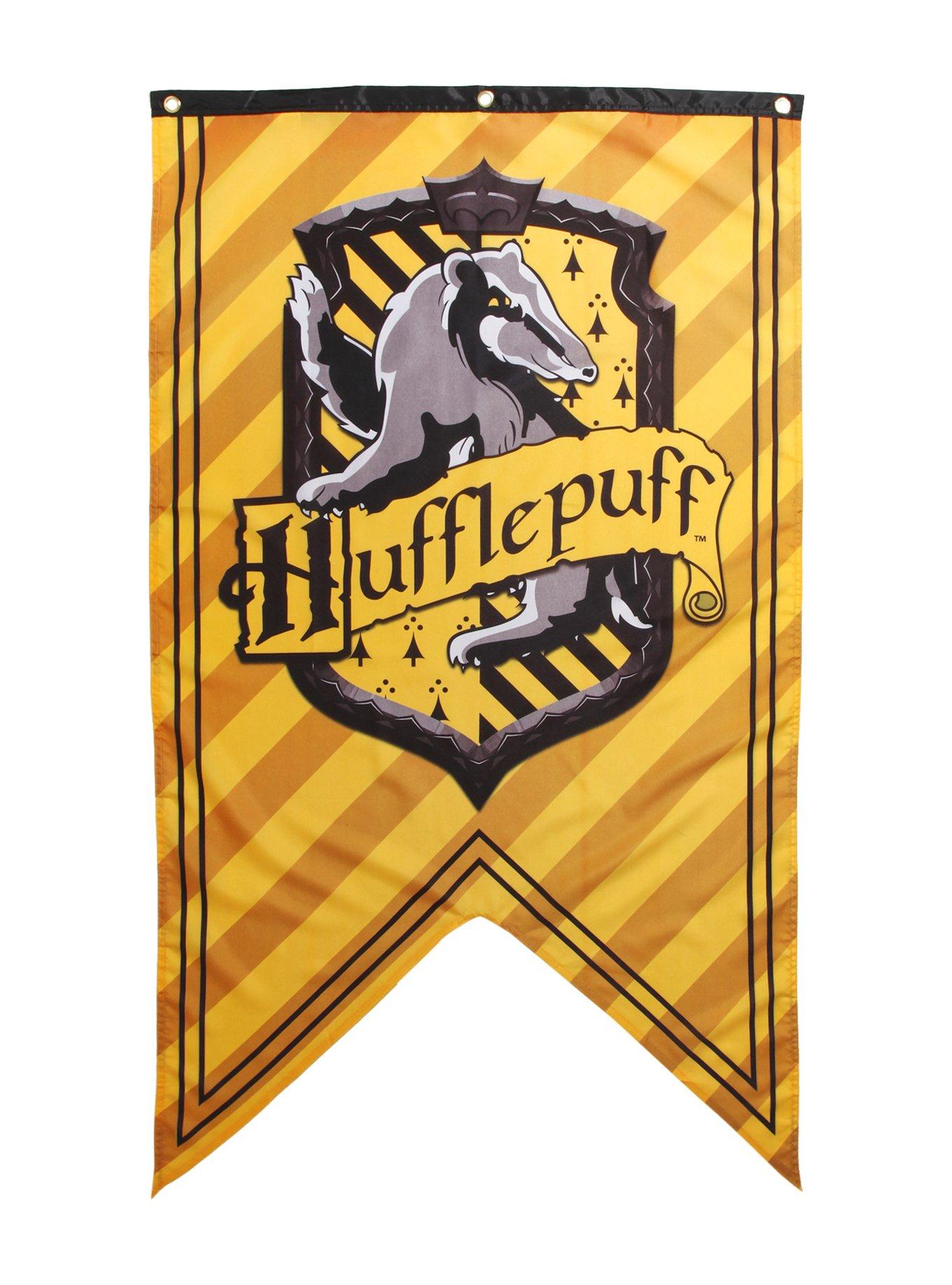Harry Potter Hufflepuff Shield Banner Hot Topic Exclusive, , hi-res