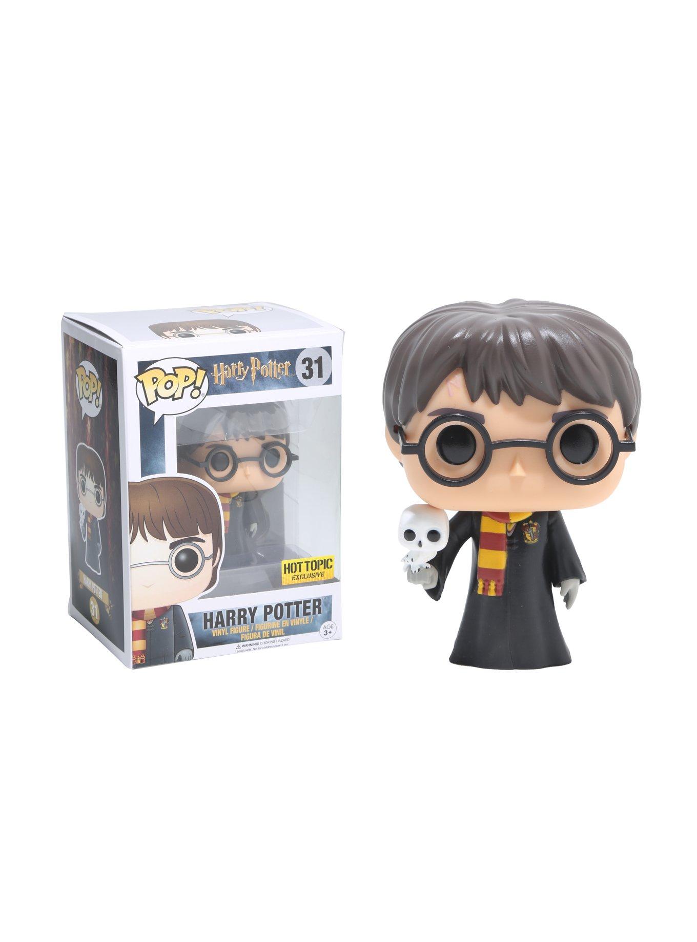 POP Deluxe Harry Potter Pushing Luggage Trolley with Hedwig Vinyl Figure Funko