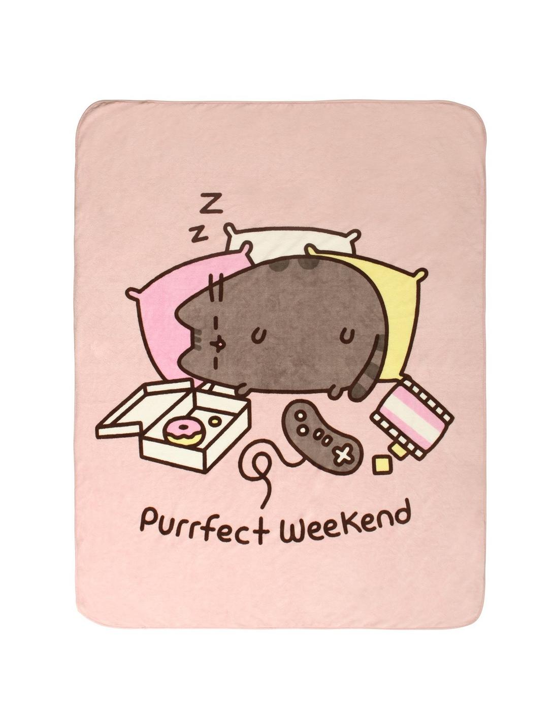 Pusheen Purrfect Weekend Throw Blanket, , hi-res