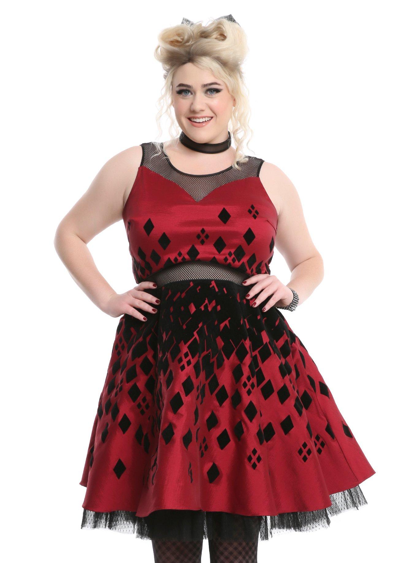 Hot topic hot sale formal dresses