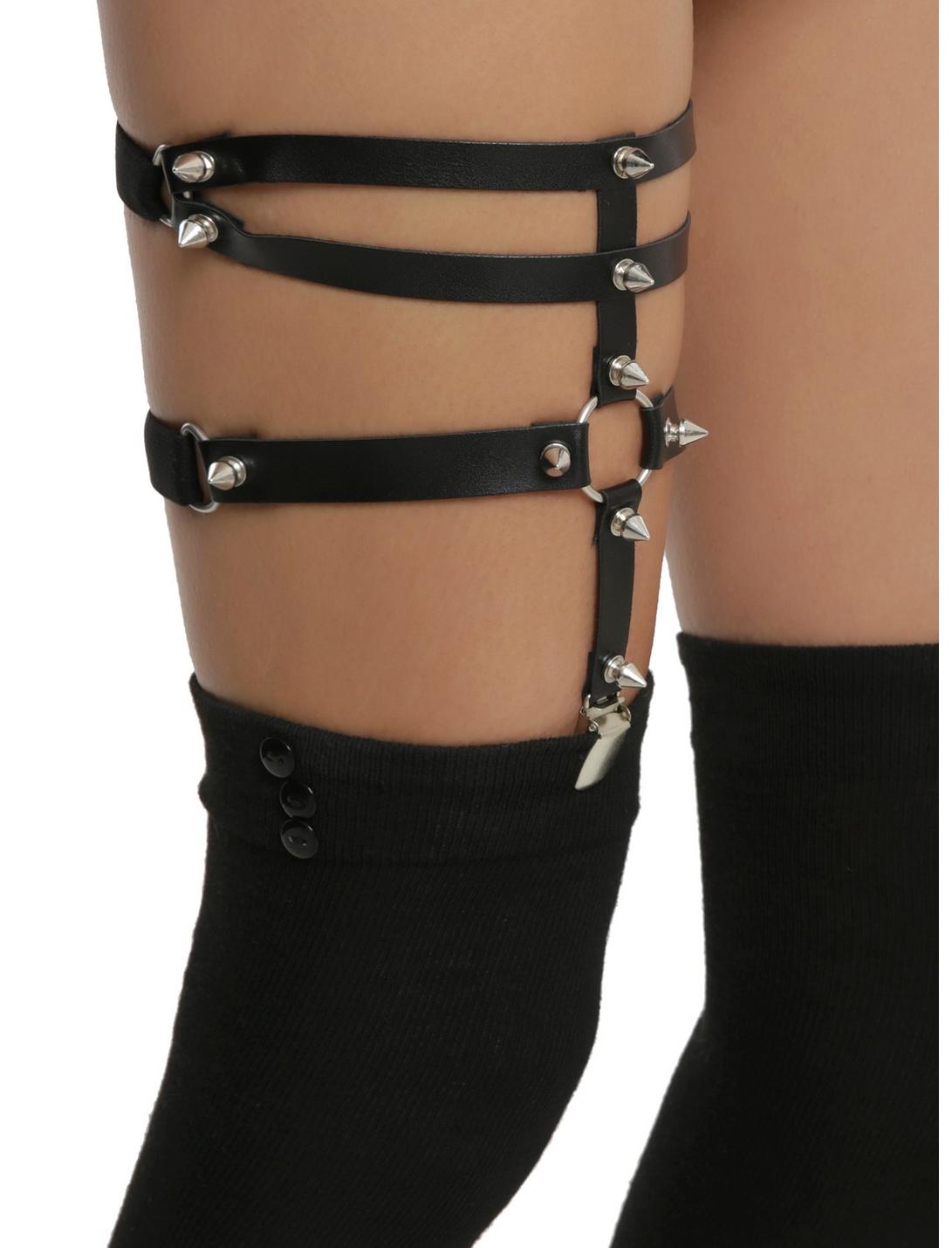 Black Spike O-Ring Faux Leather Leg Belt, , hi-res