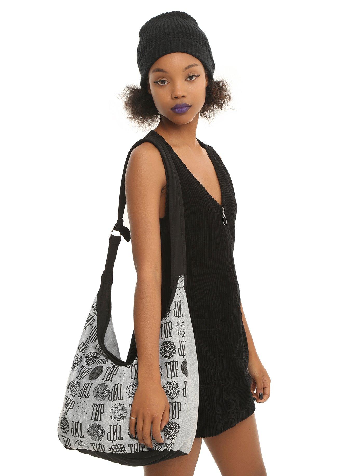 Hot topic hobo bag new arrivals