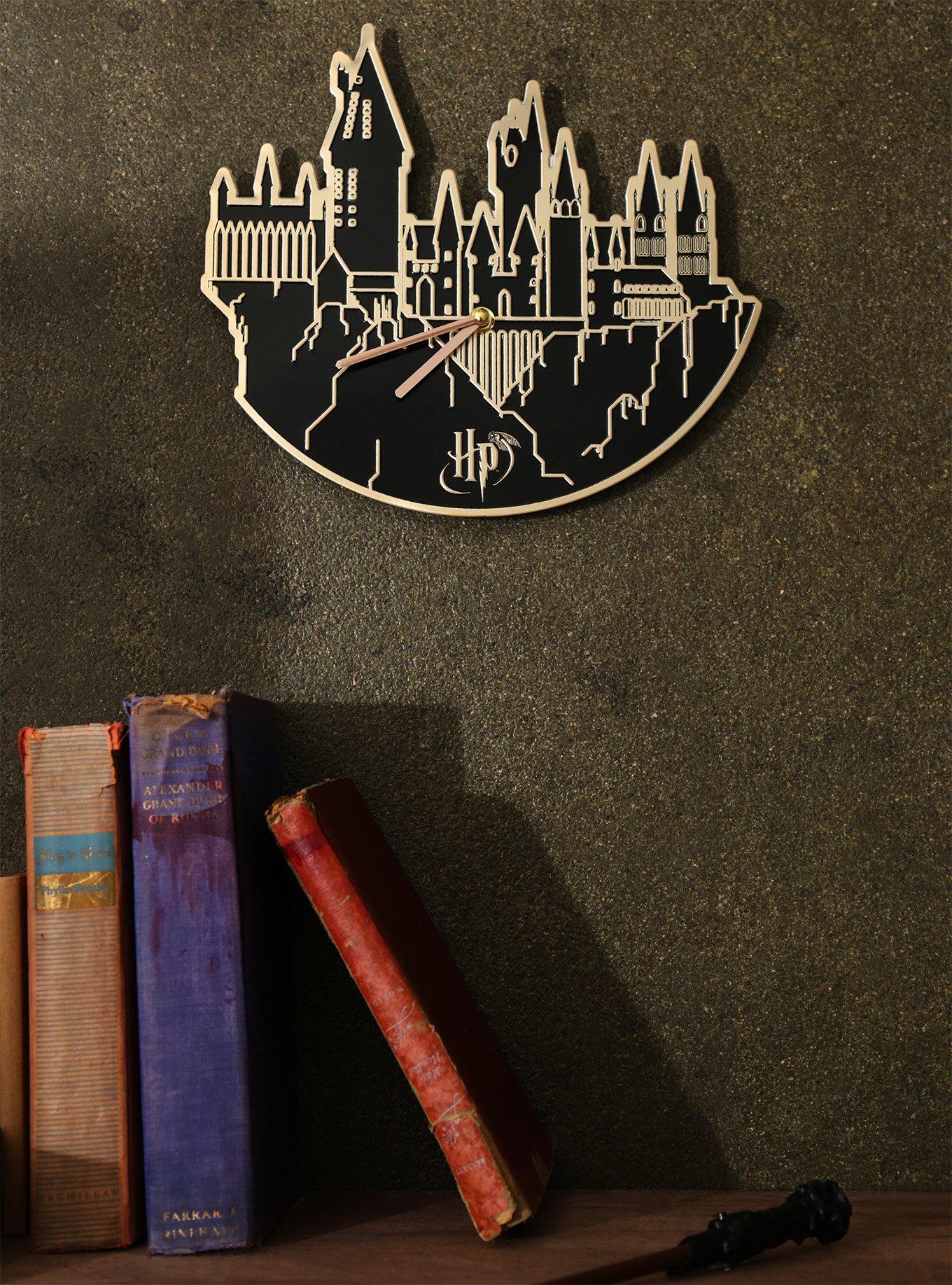 Harry Potter Hogwarts Castle Clock - BoxLunch Exclusive, , hi-res