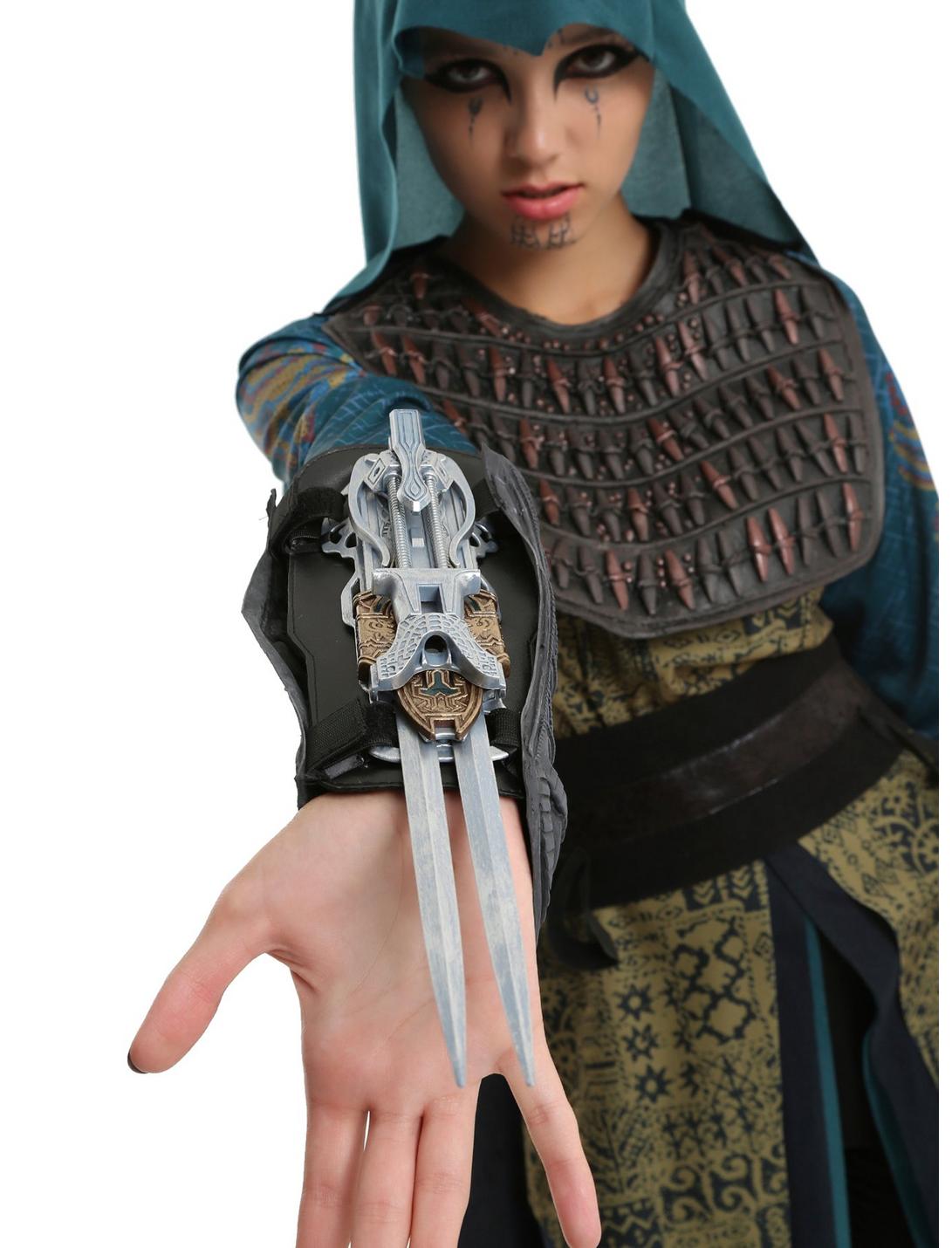 Assassin's Creed Movie Maria Hidden Blade Gauntlet Costume Accessory, , hi-res