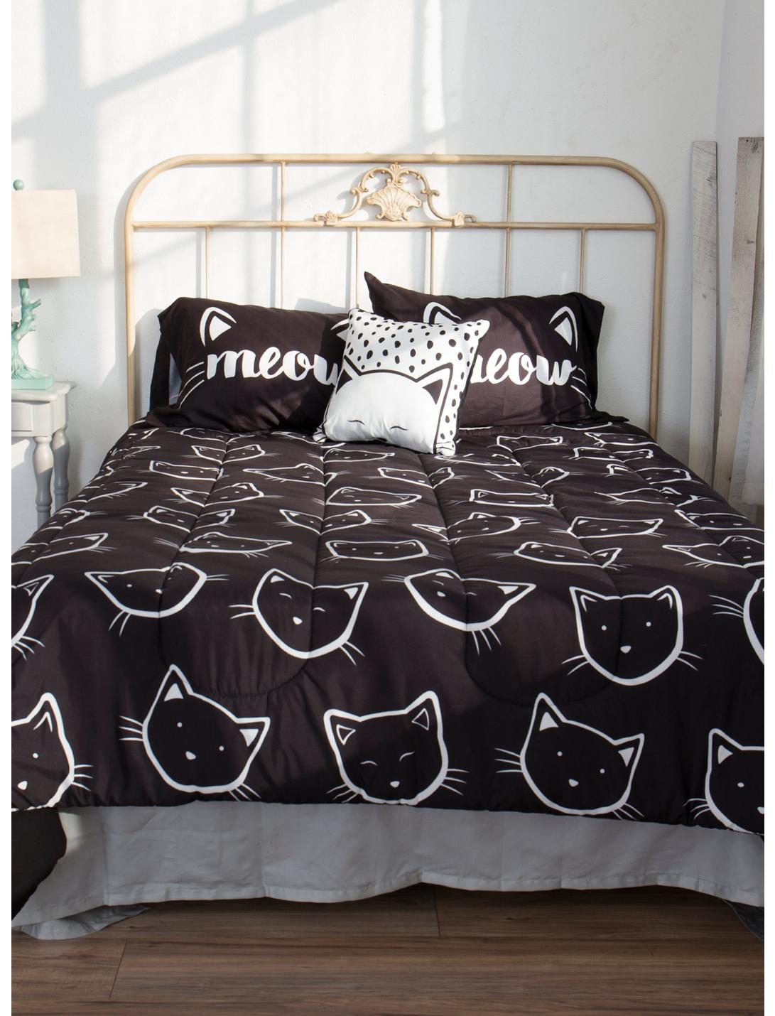 Kitty Full/Queen Comforter, , hi-res