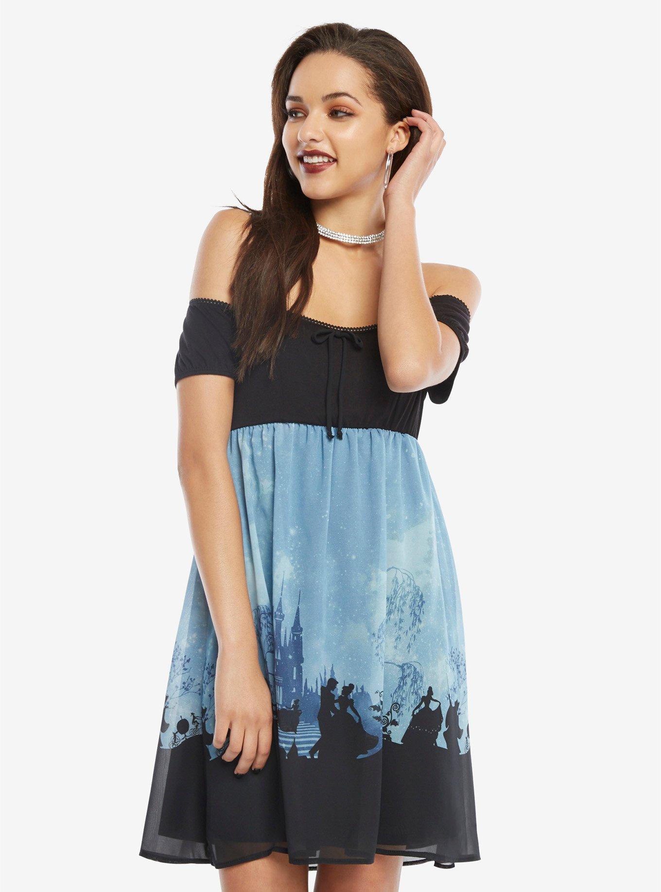 Hot topic cinderella 2025 dress