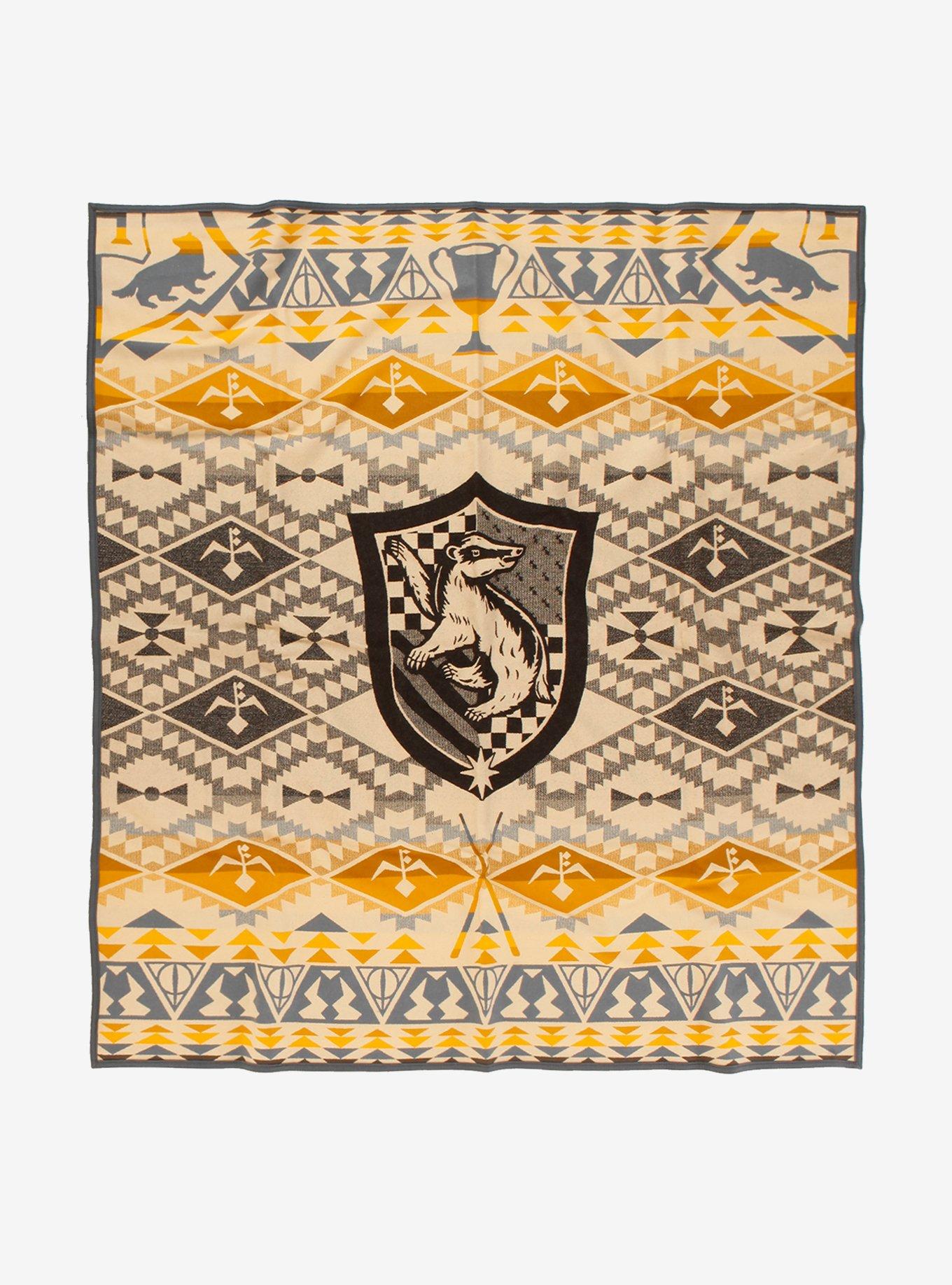 Pendleton Harry Potter Hufflepuff Throw Blanket, , hi-res