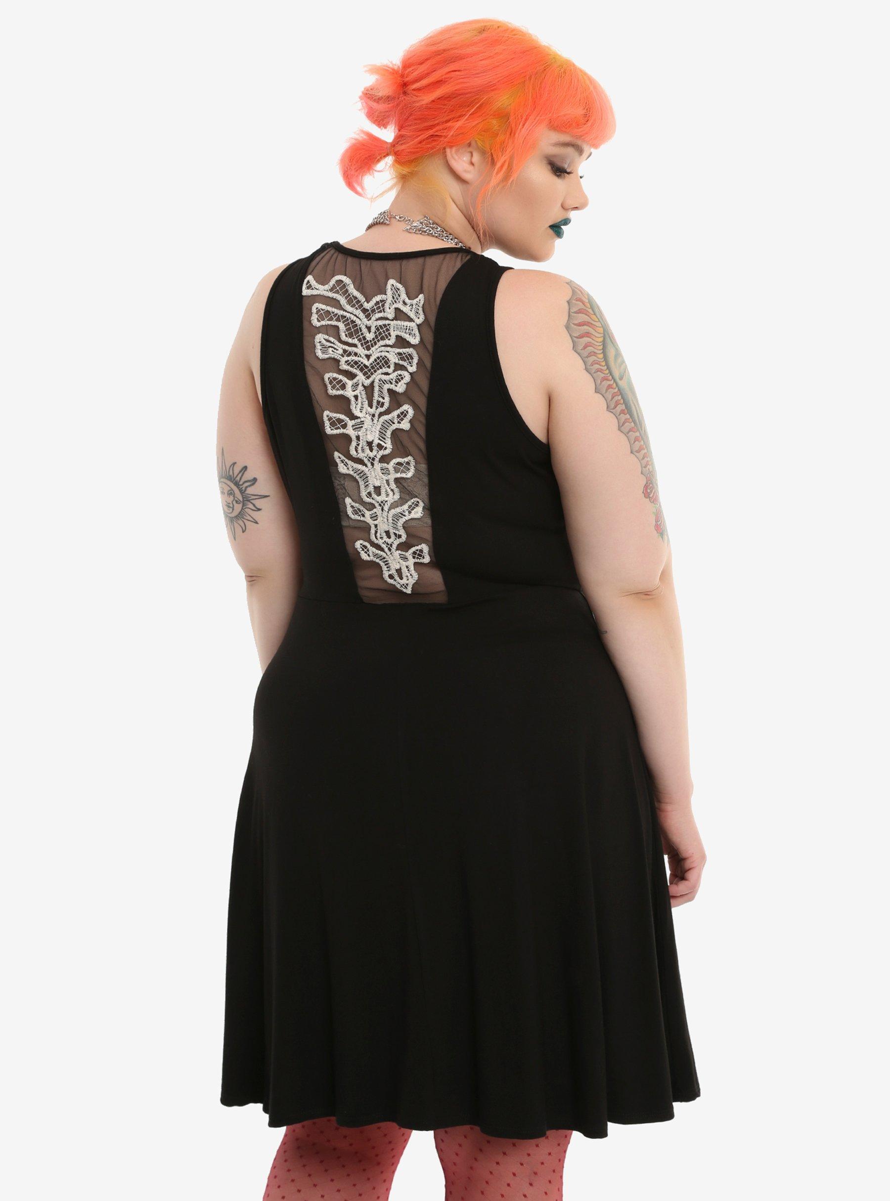 Spine Back Skater Dress Plus Size, BLACK, hi-res