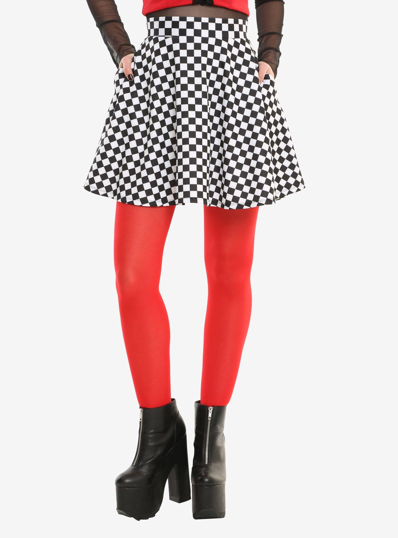 Hot topic 2025 checkered skirt