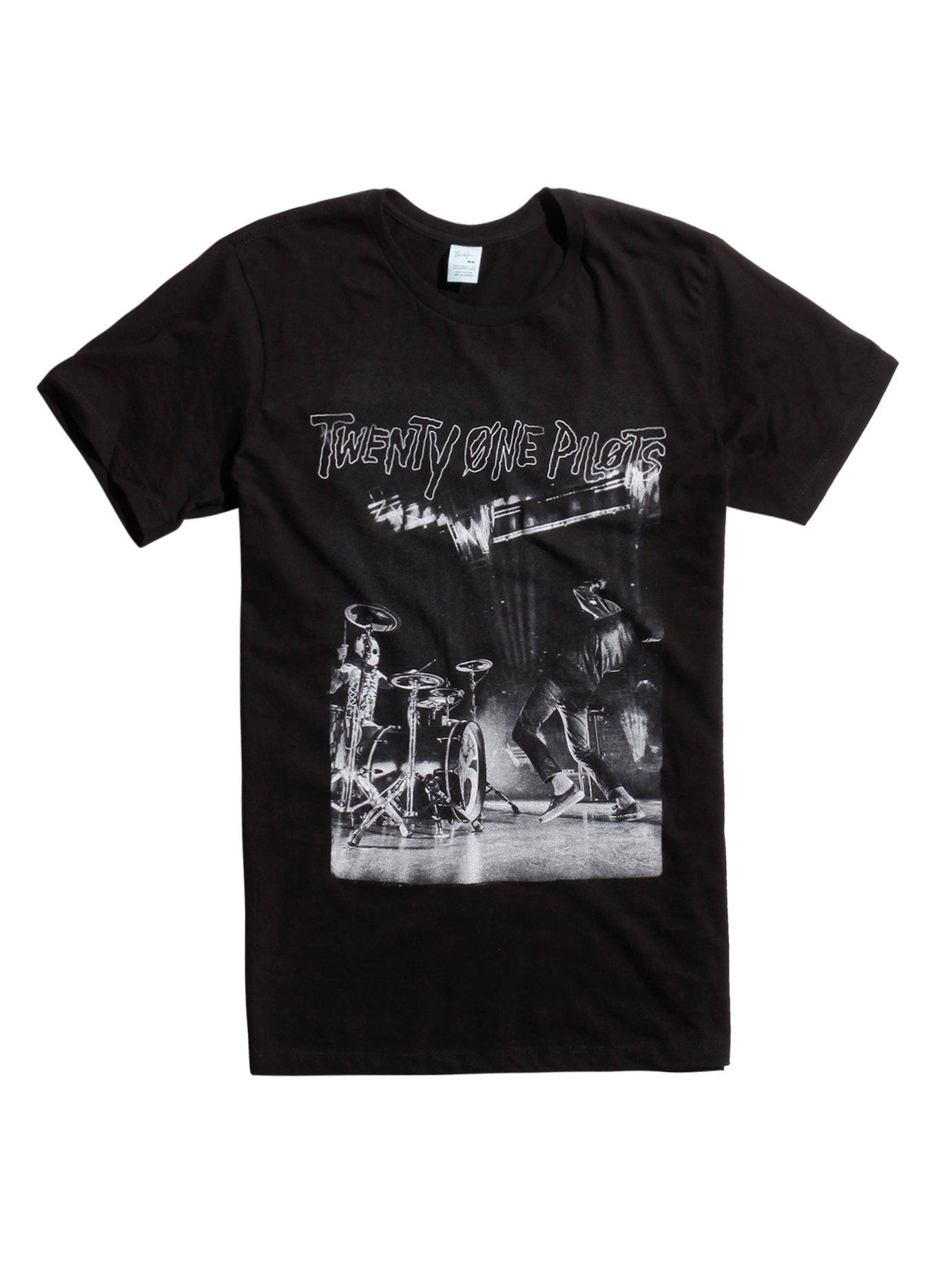 Twenty One Pilots Live Photo T-Shirt | Hot Topic