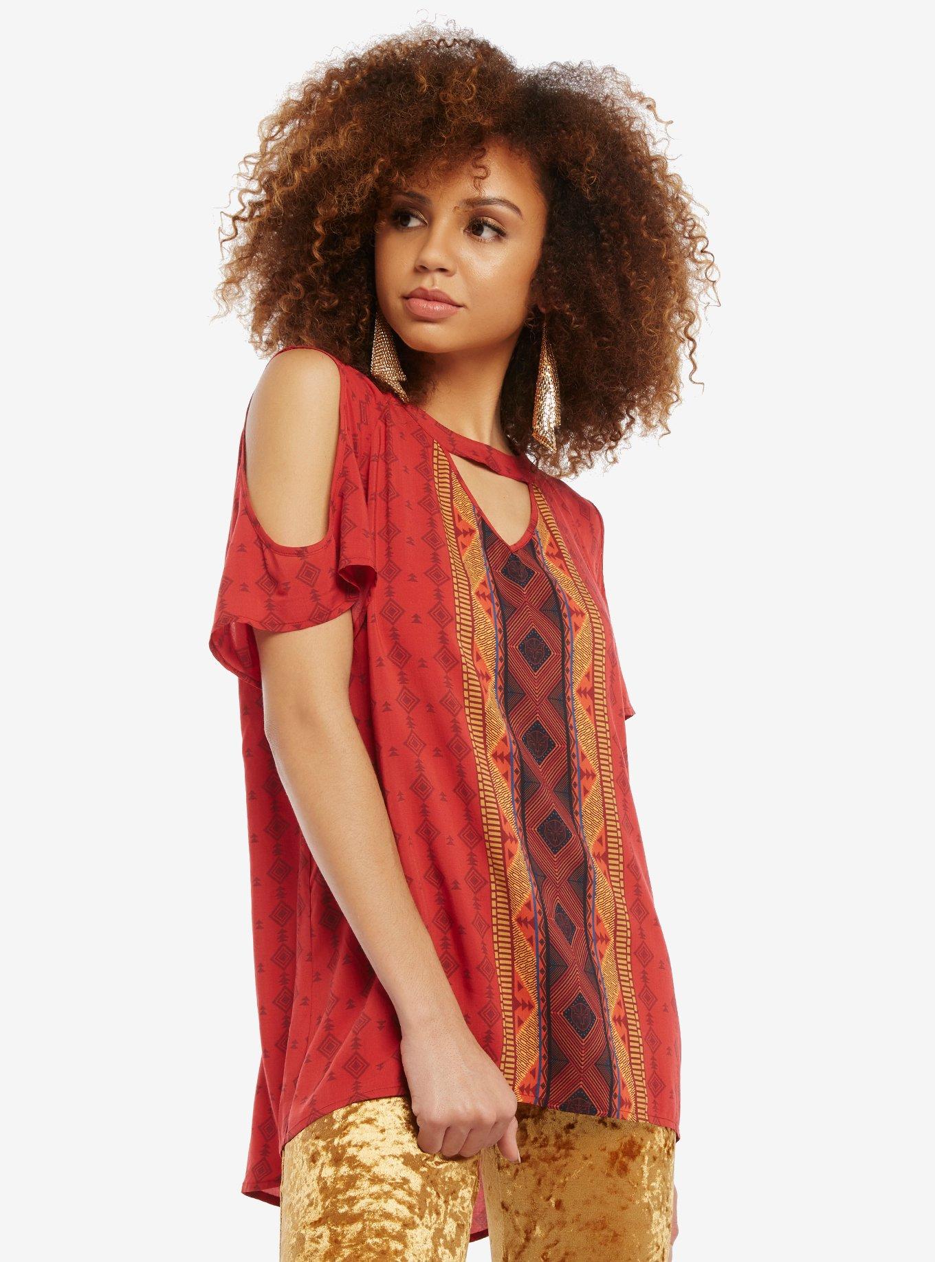 Marvel Black Panther Nakia Cold Shoulder Top, RED, hi-res