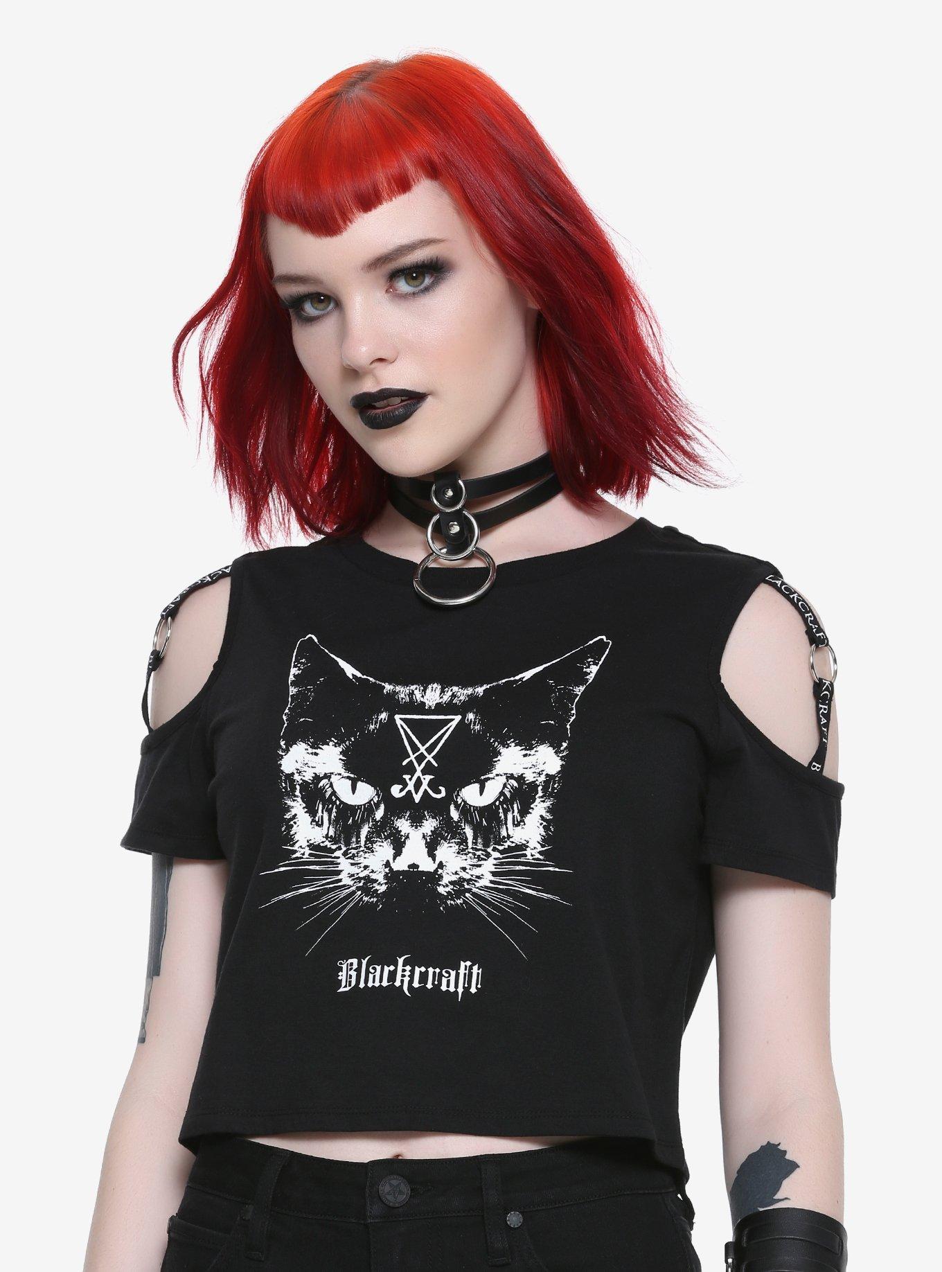 Hot Topic, Tops