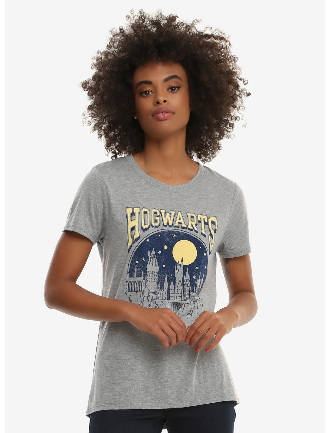 Harry Potter Hogwarts At Night Womens Tee - BoxLunch Exclusive, GREY, hi-res