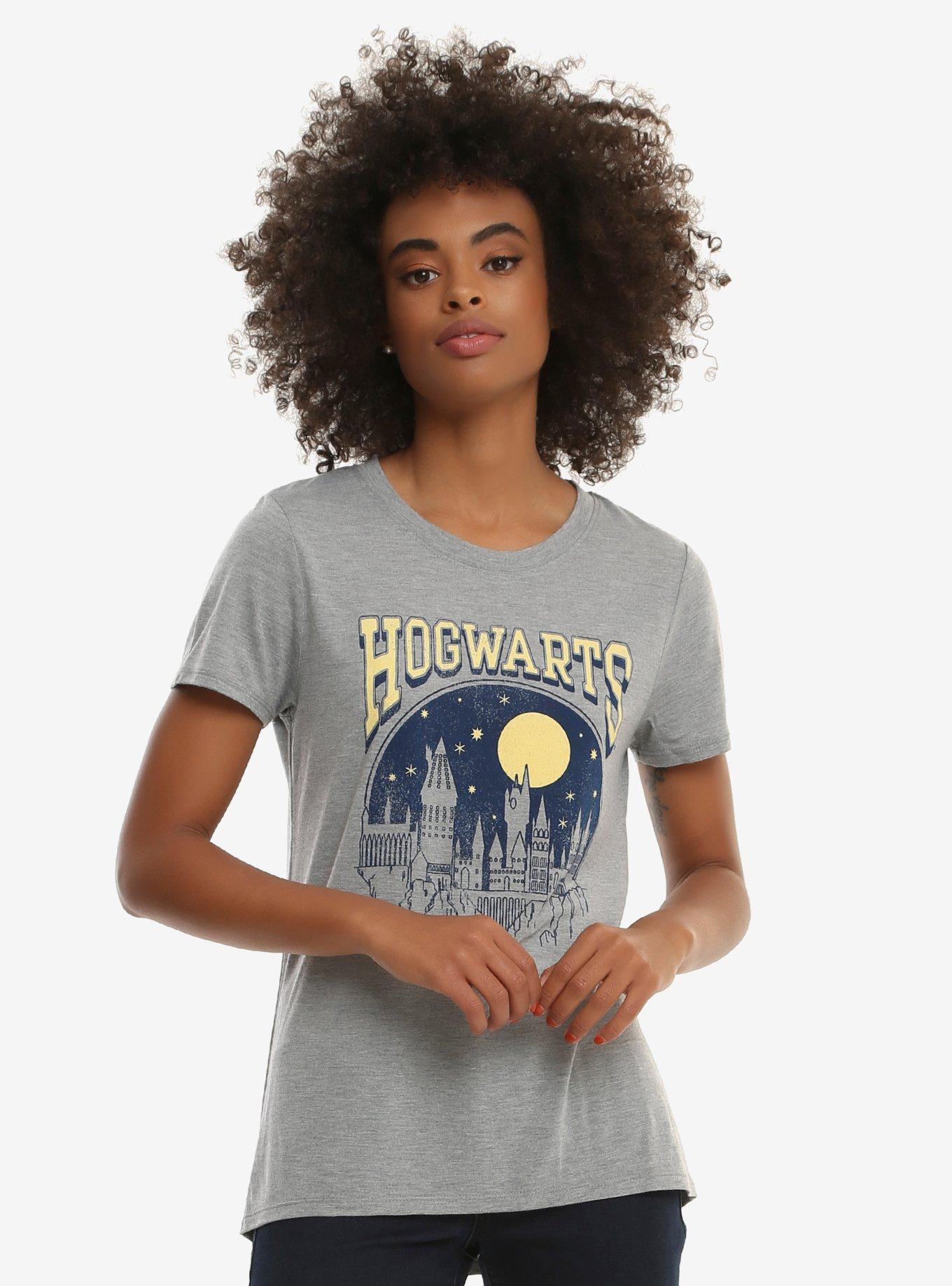 Harry Potter Hogwarts At Night Womens Tee - BoxLunch Exclusive, GREY, hi-res