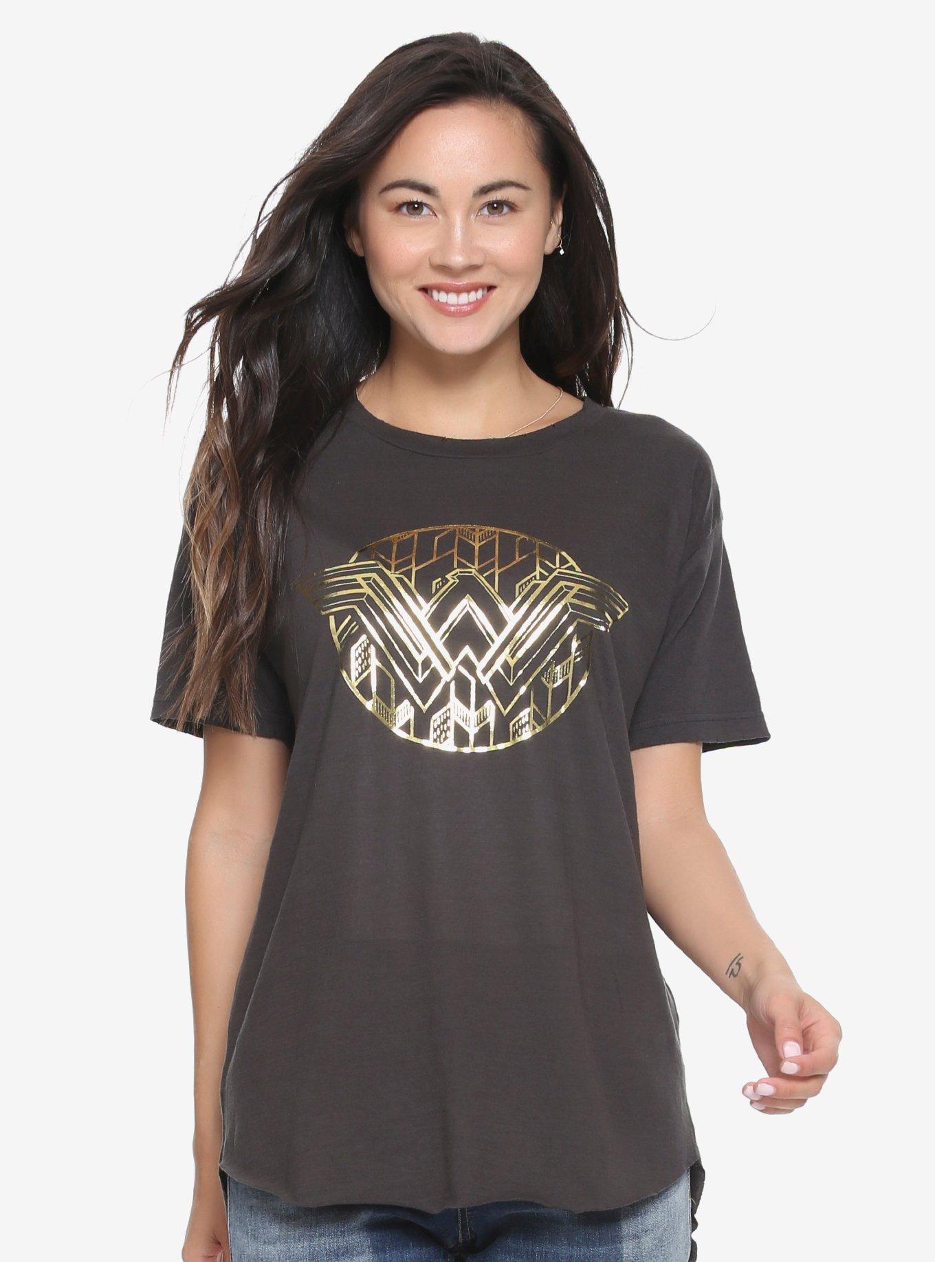 DC Comics Wonder Woman Gold Foil Womens Tee - BoxLunch Exclusive, BLACK, hi-res