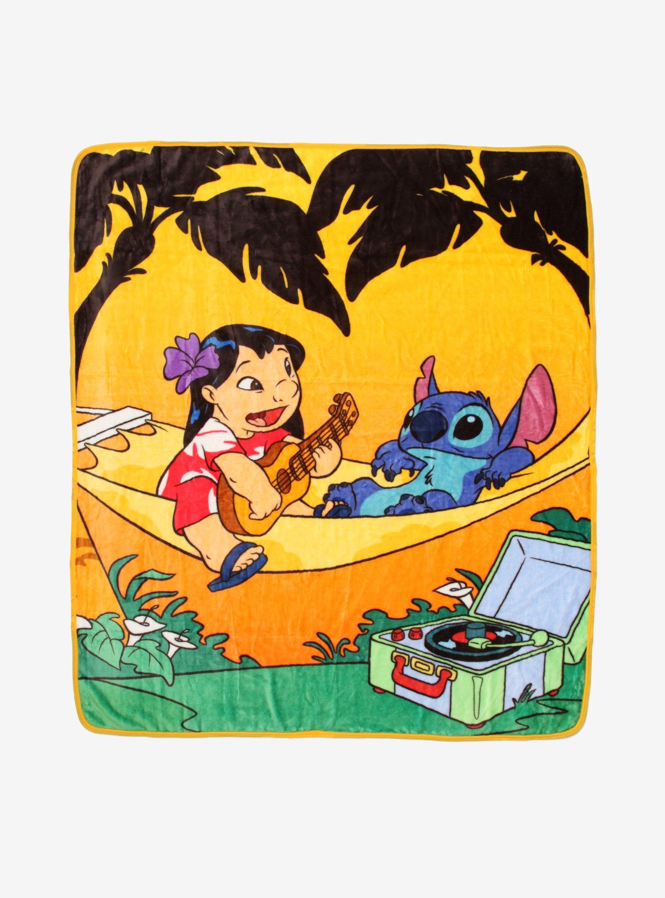 Disney Lilo & Stitch Hammock Throw Blanket, , hi-res