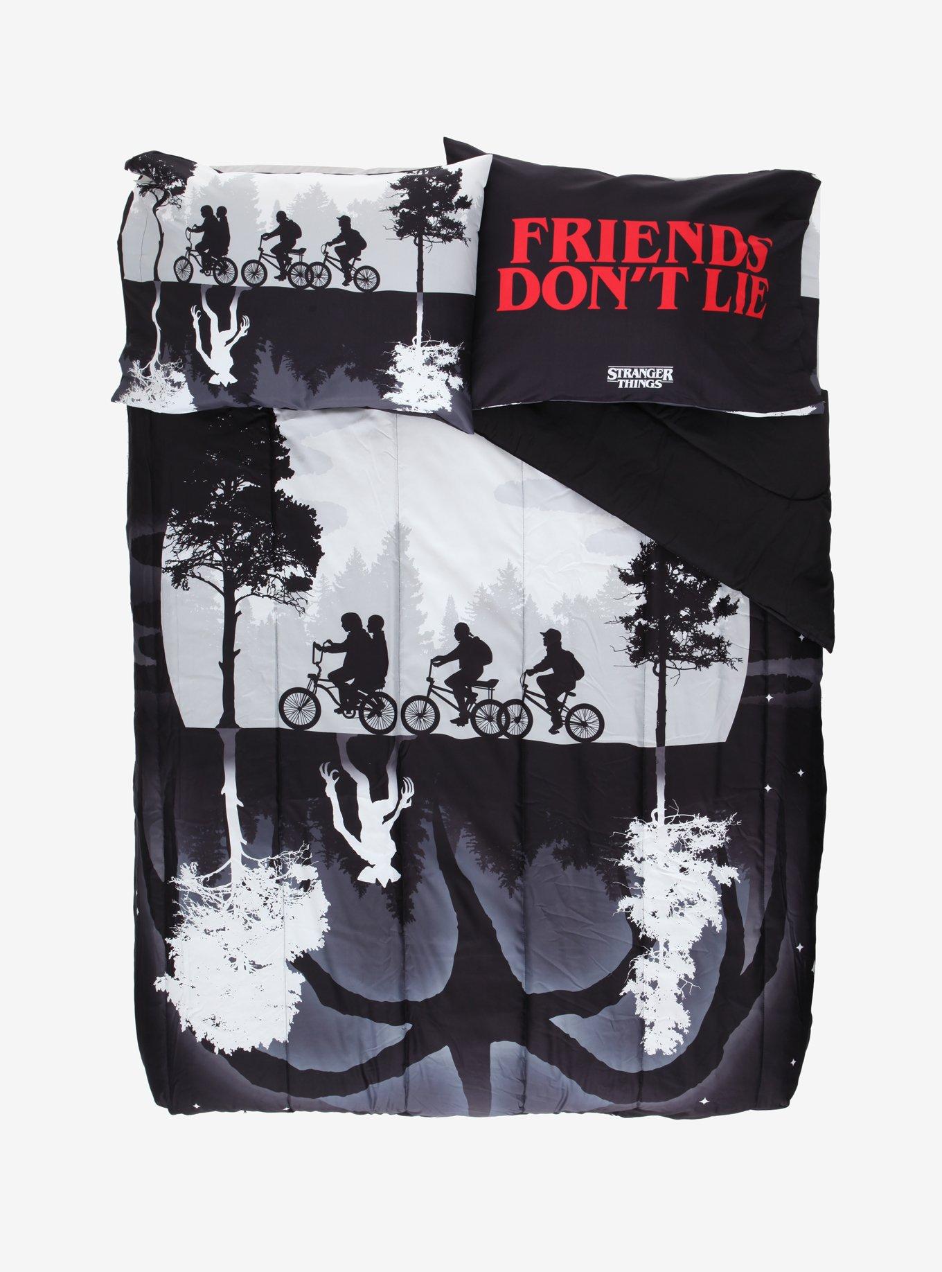 Stranger Things Bikes Full/Queen Comforter, , hi-res