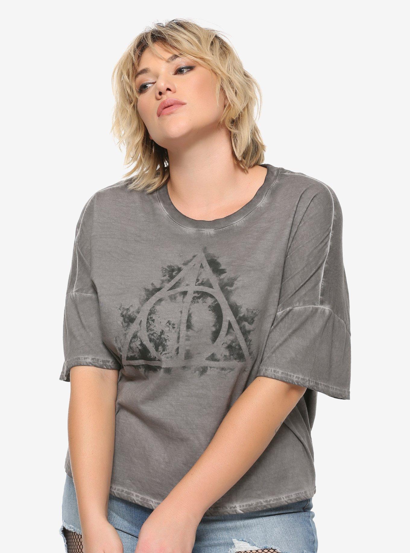 Fantastic Beasts: The Crimes Of Grindelwald Deathly Hallows Lace-Back Girls Crop Top Plus Size Hot Topic Exclusive, BLACK, hi-res
