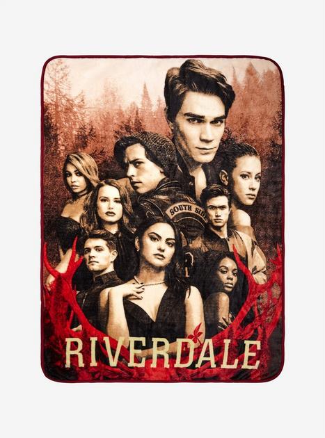 Riverdale Sepia Tone Cast Plush Throw Blanket Hot Topic Exclusive Hot Topic