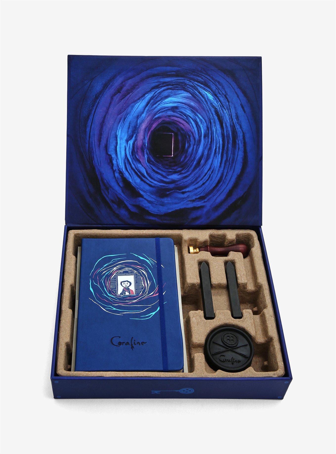Coraline Deluxe Stationery Set | Hot Topic display picture 2