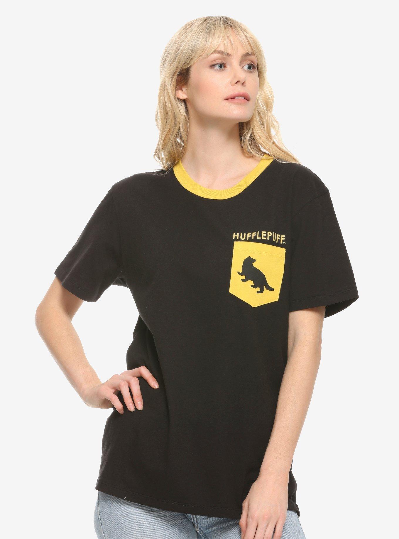 Harry Potter Hufflepuff Pocket Women's T-Shirt - BoxLunch Exclusive, BLACK, hi-res