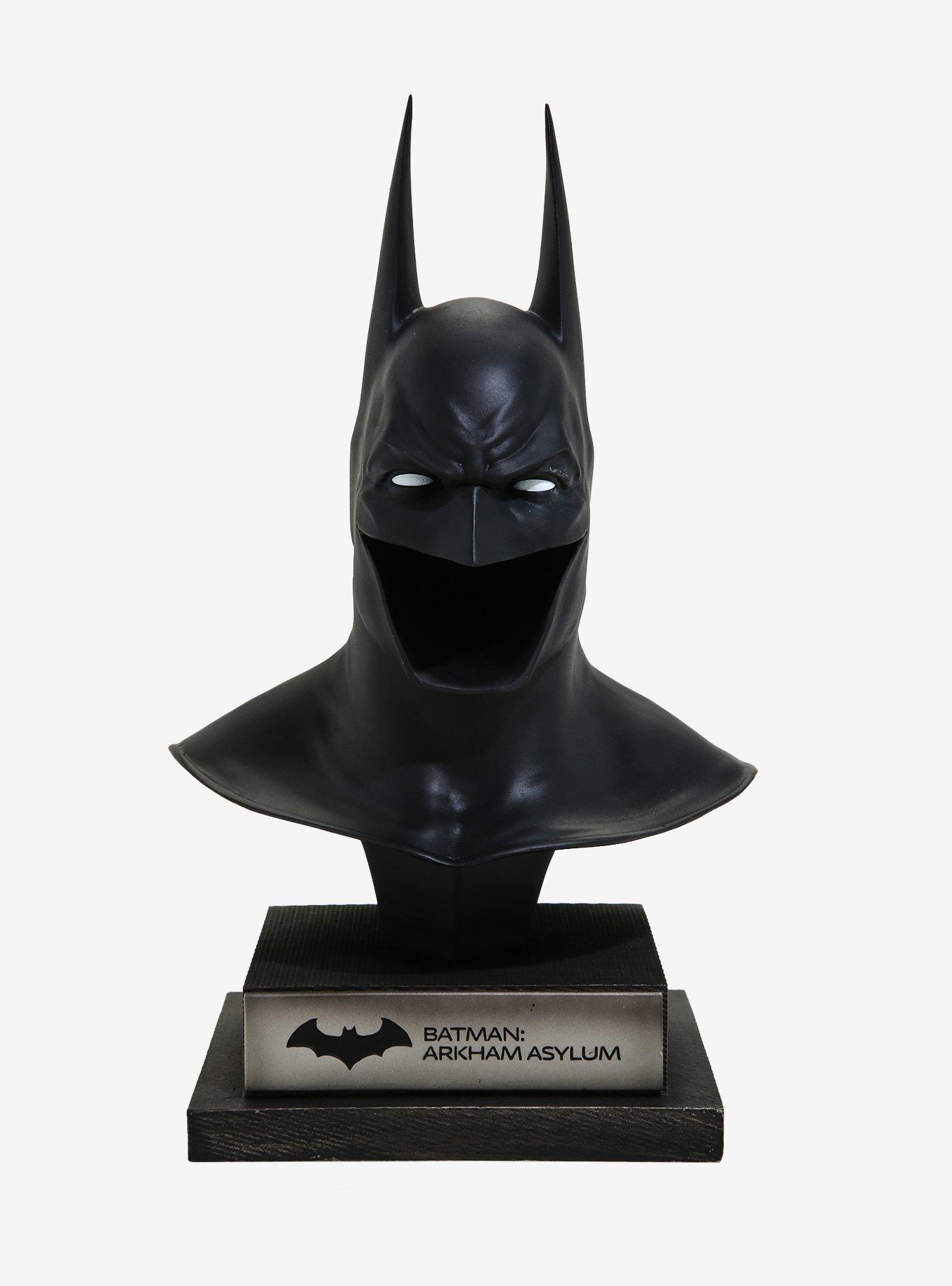 DC Comics DC Gallery Batman: Arkham Asylum Cowl 1/2 Scale Limited Edition Collectible Figure, , hi-res