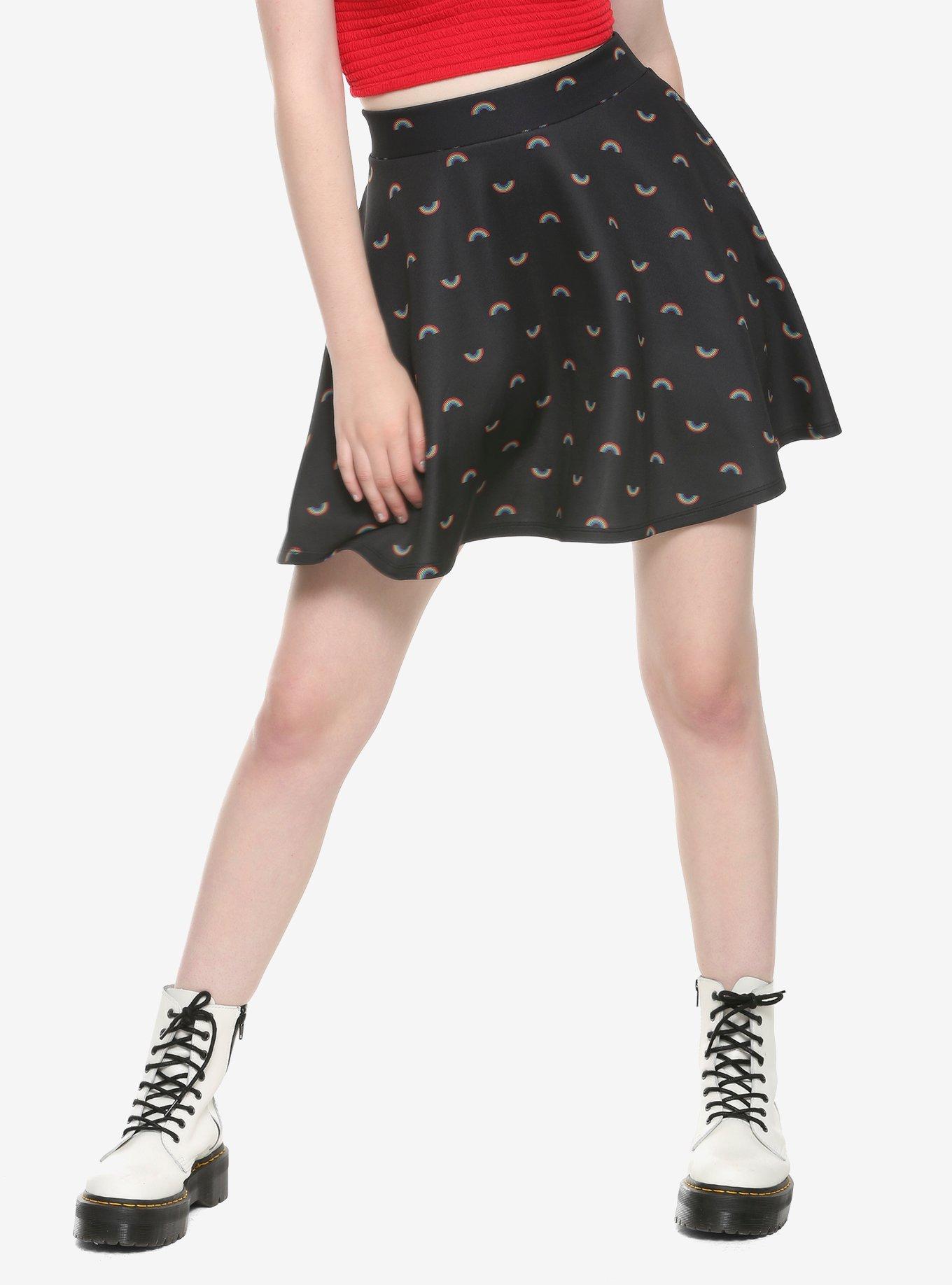 Hot topic black skater skirt hotsell