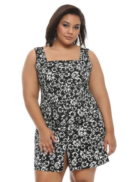 Kai (Plus Size) Apron Dress