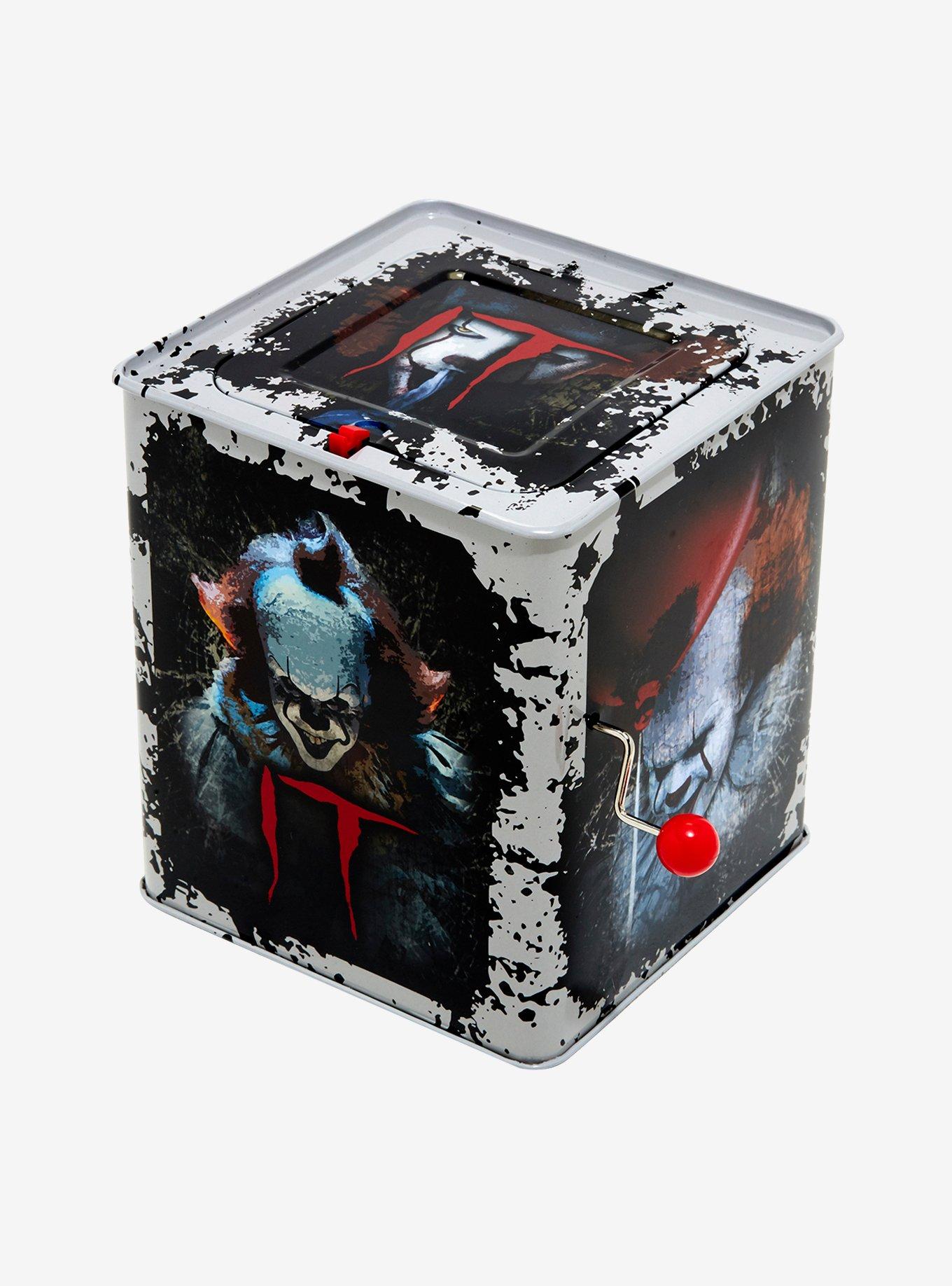 Mezco Burst-A-Box I Pennywise Collectible Jack-In-The-Box, , hi-res