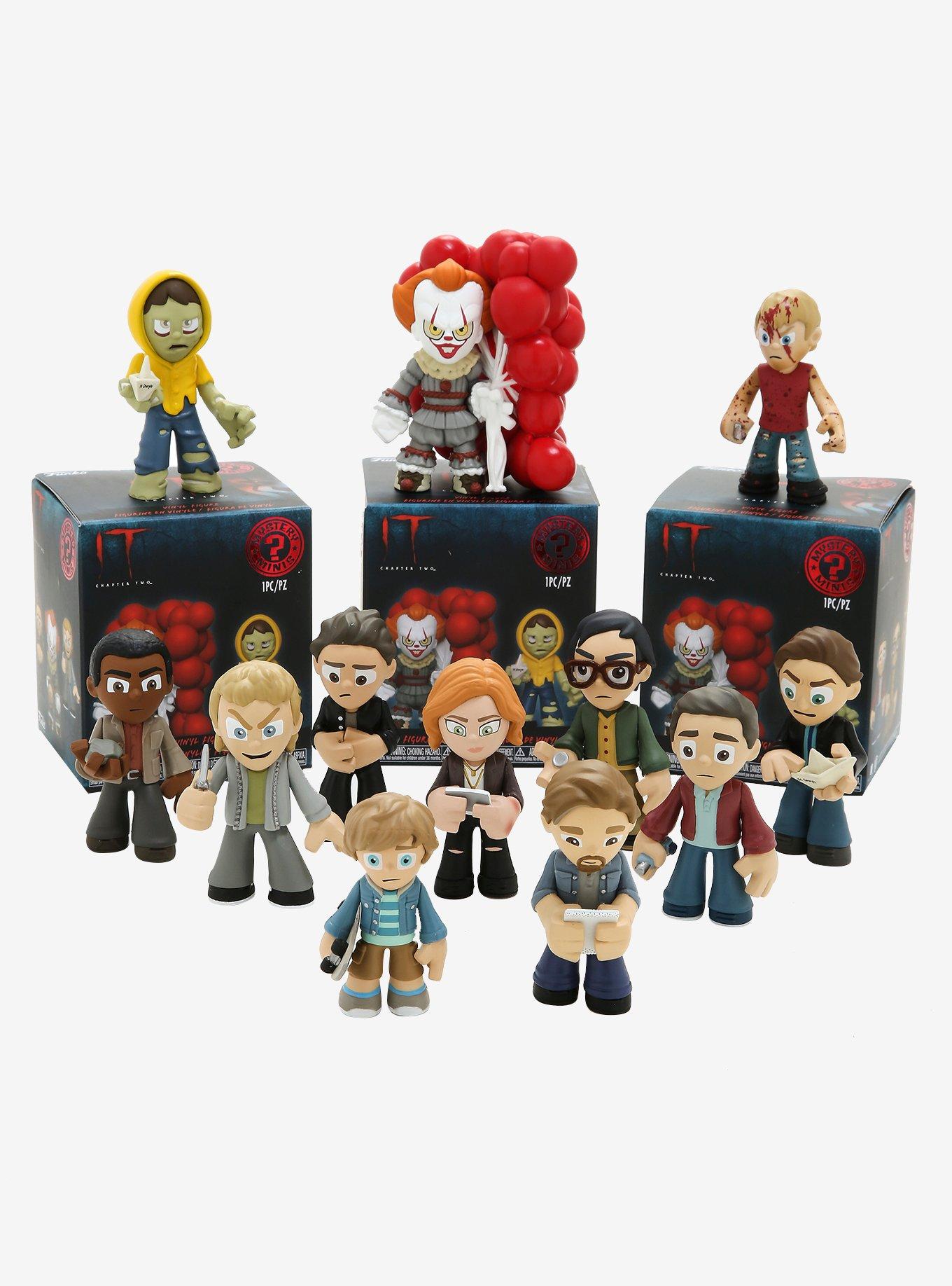 Funko Mystery Minis Vinyl Figure - Stephen King's It: Chapter 2 - Dean w/ Skateboard (2.5 inch)