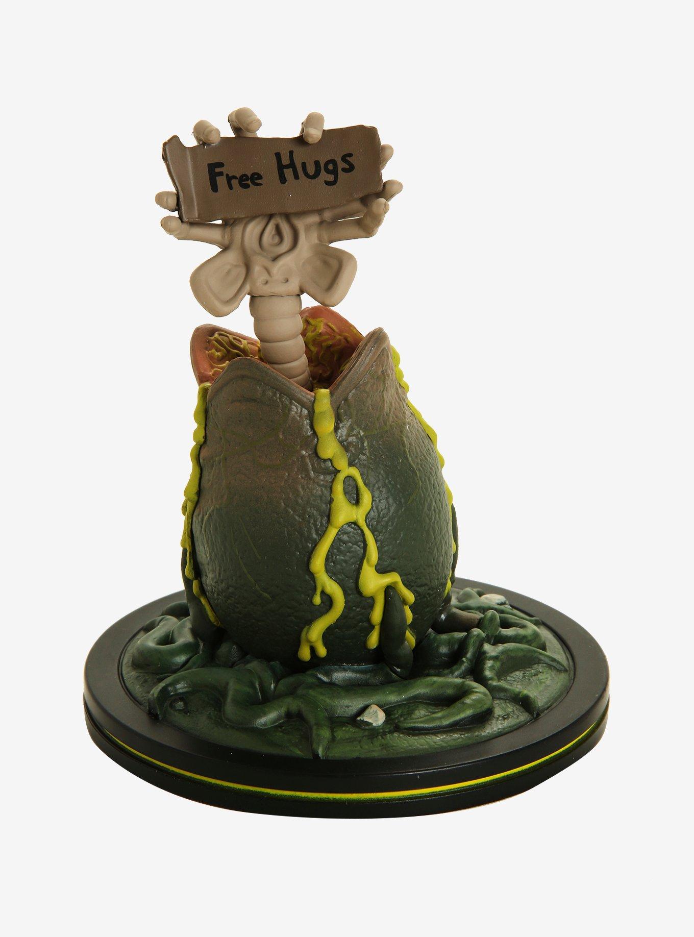 Alien Q-Fig Facehugger Collectible Figure, , hi-res