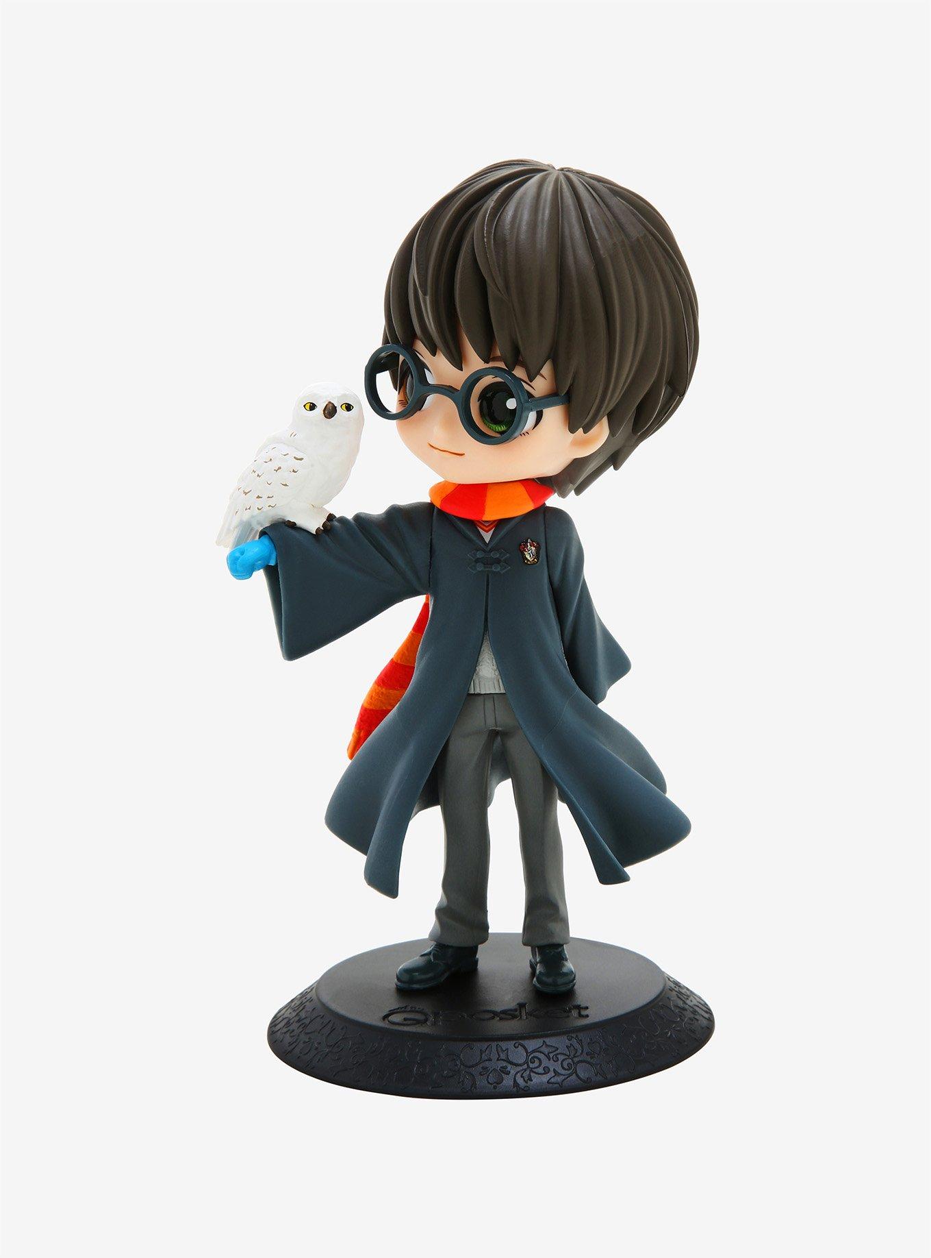 Banpresto Harry Potter with Hedwig Q Posket Figure (Version B), , hi-res