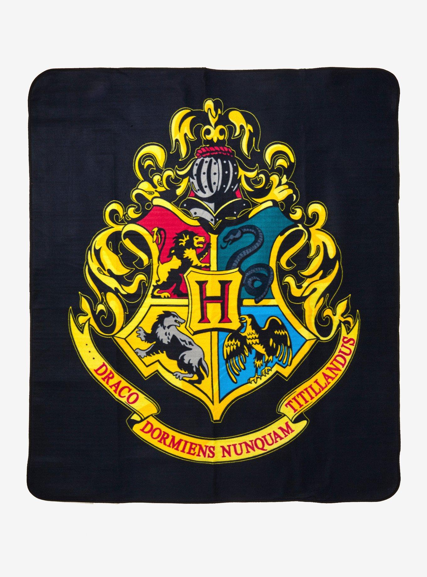 Harry Potter Crest Hogwarts Lunch Box NWT
