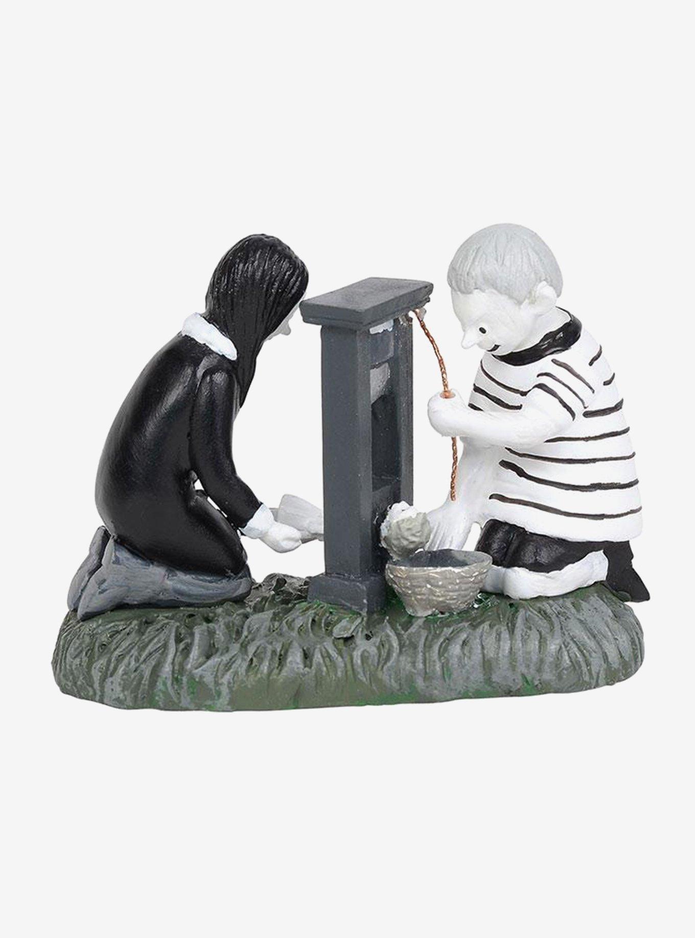 The Addams Family Wednesday & Pugsley Figure