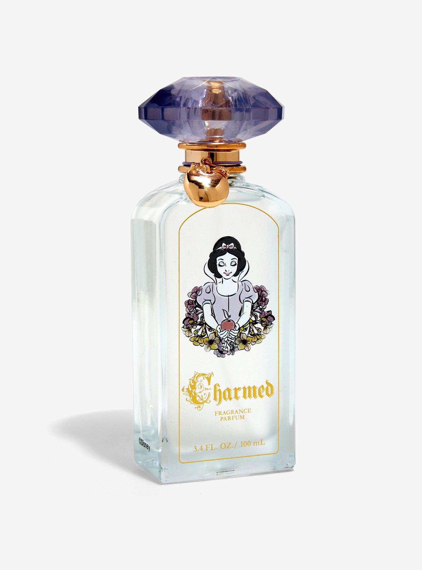 Духи белые ночи. Snow White Parfum. Духи белый дьявол. Духи белый череп. Духи с белой этикеткой.