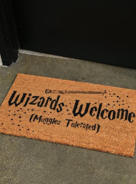Harry Potter Wizards Welcome Doormat | BoxLunch