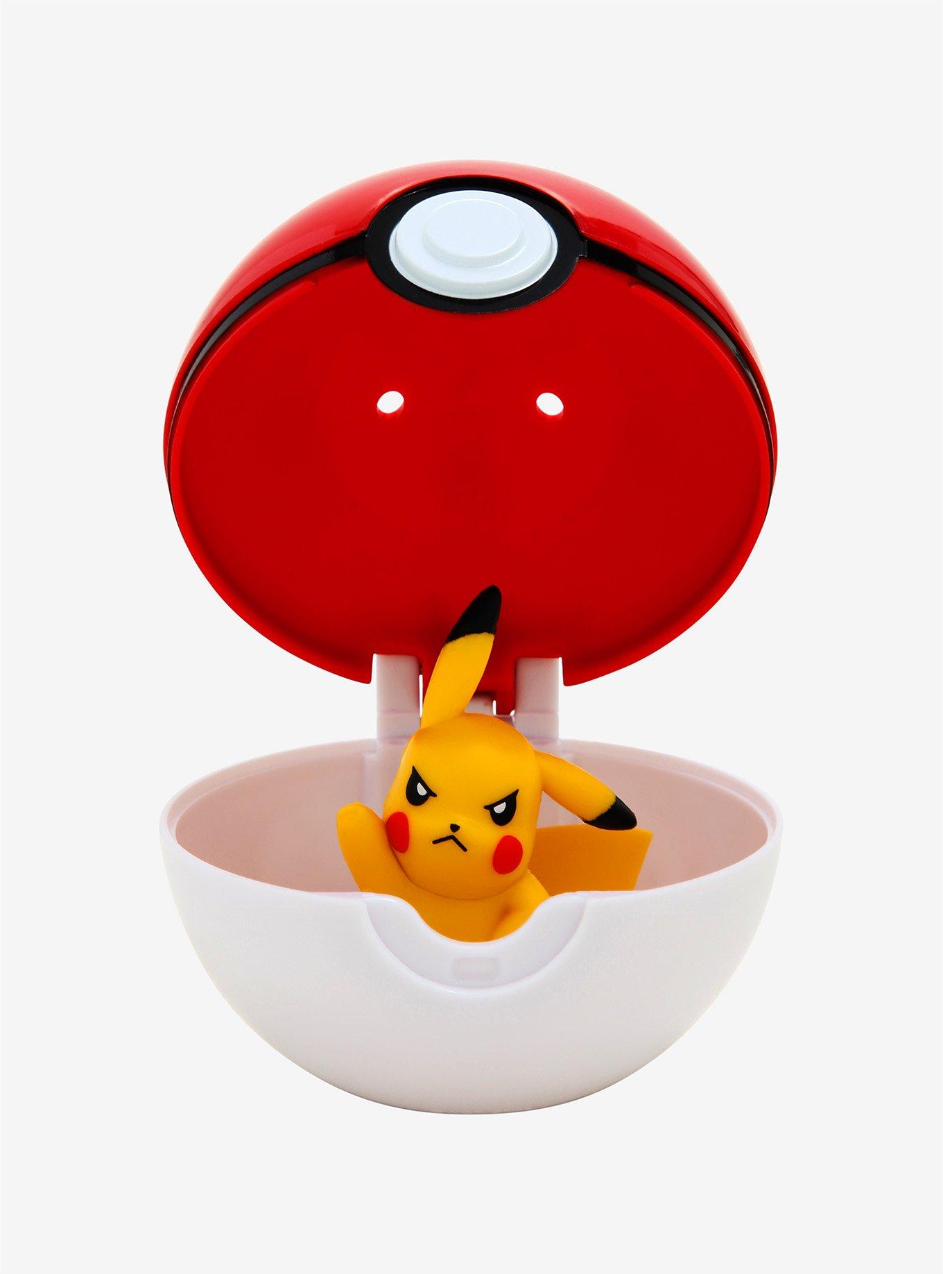 Pokemon Clip 'N' Go Pikachu with Poke Ball Set, , hi-res