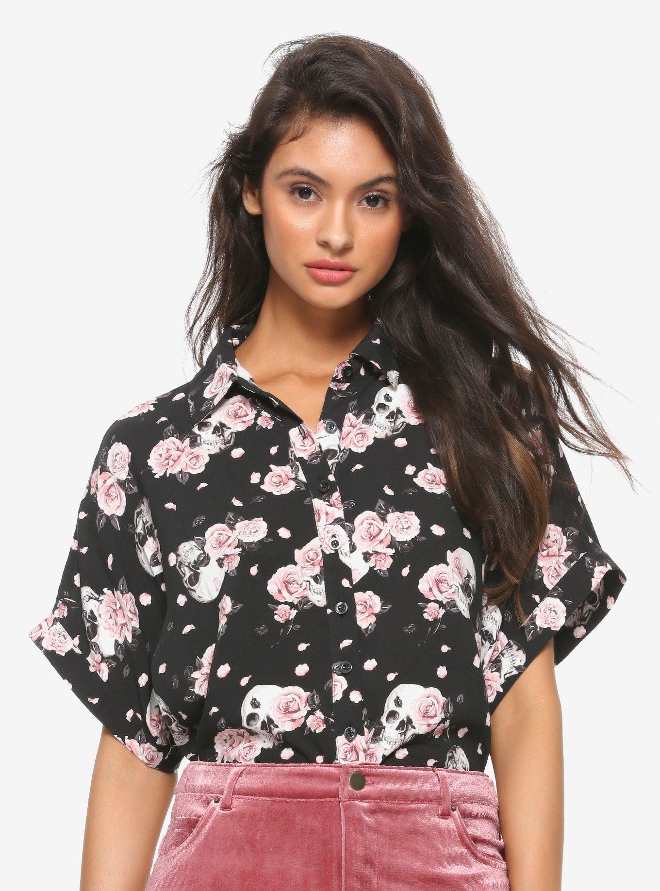 Skull & Roses Girls Oversized Crop Button-Up | Hot Topic