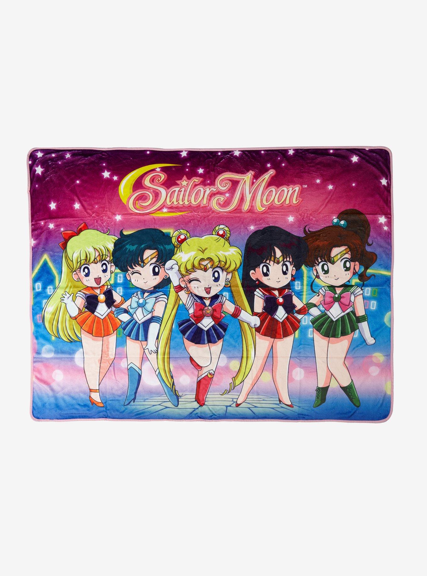 Sailor Moon Chibi Throw Blanket BoxLunch Exclusive BoxLunch