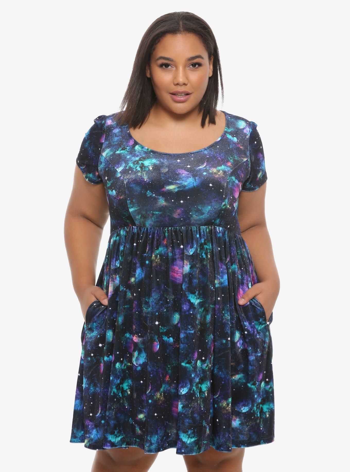 Galaxy dress plus store size