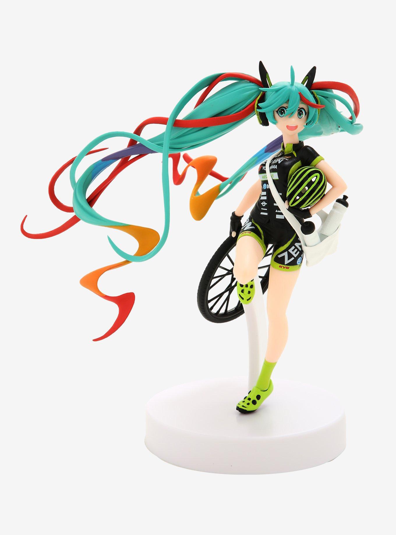 Banpresto Vocaloid Hatsune Miku GoodSmile Racing & Team Ukyo 2017 Figure (Cheering Ver.), , hi-res