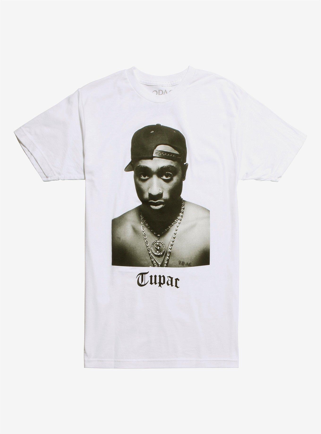 Black and red tupac sales shirt